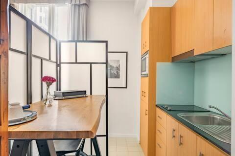 Roma Studio Apartment In Collins Street Мельбурн Экстерьер фото